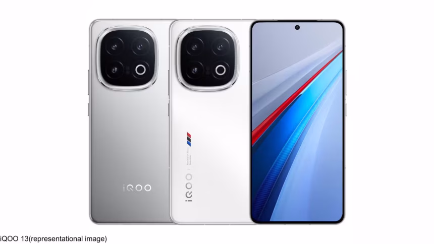 تسريب لتصميم هاتف iqoo 15 pro